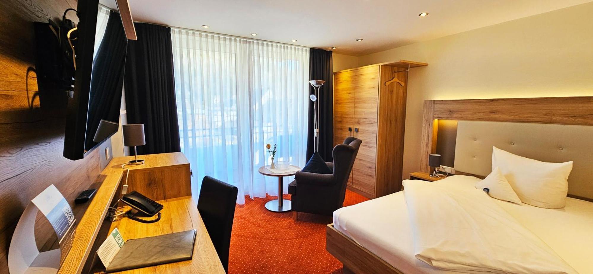 Hotel Hanses-Braeutigam 슈말렌부르크 외부 사진